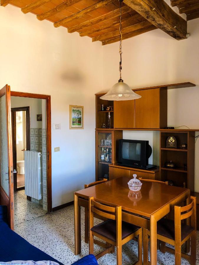 Casa Vicolo Apartment Peccioli ภายนอก รูปภาพ